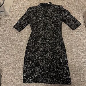 Alice + Olivia Black metallic Inka Strong-shoulder dress